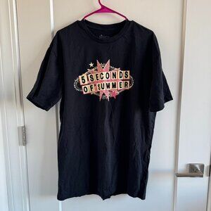 Limited edition 5 seconds of summer WWWY festival shirt